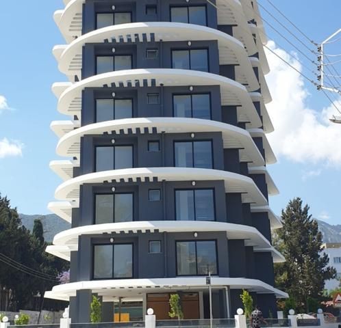 Complete building in the center of Kyrenia ** 