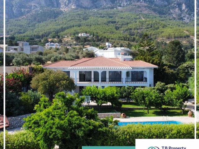 4 + 1 VILLA WITH PRIVATE POOL FOR SALE ON 5 ACRES OF LAND IN KYRENIA LAPTADA ** 