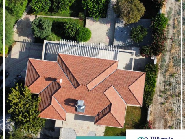 4 + 1 VILLA WITH PRIVATE POOL FOR SALE ON 5 ACRES OF LAND IN KYRENIA LAPTADA ** 