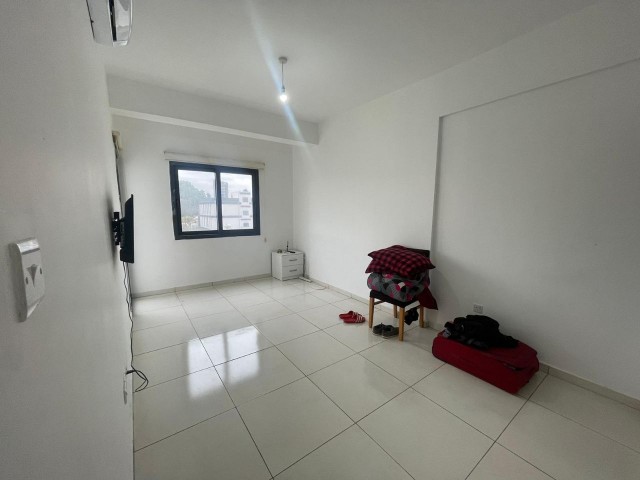 Flat For Sale in Yenişehir, Nicosia