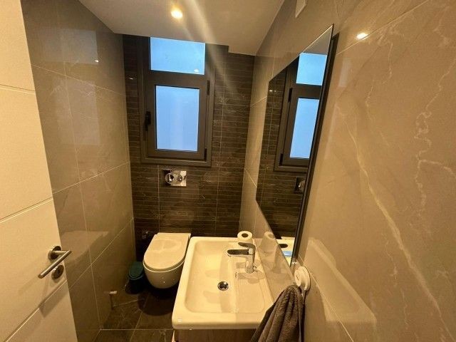 (AYLIK ODEMELI) LEFKOŞA INTENSE NİCOSİA PROJESİNDE KİRALIK EŞYALI 2+1 LUX PENTHOUSE DAİRE 