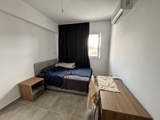 (MONATLICHE ZAHLUNG) NEU MÖBLIERTE 2+1-WOHNUNG ZU VERMIETEN HINTER DEM LAZMARİN-RESTAURANT AM EINGANG VON NICOSIA GÖNYELİ