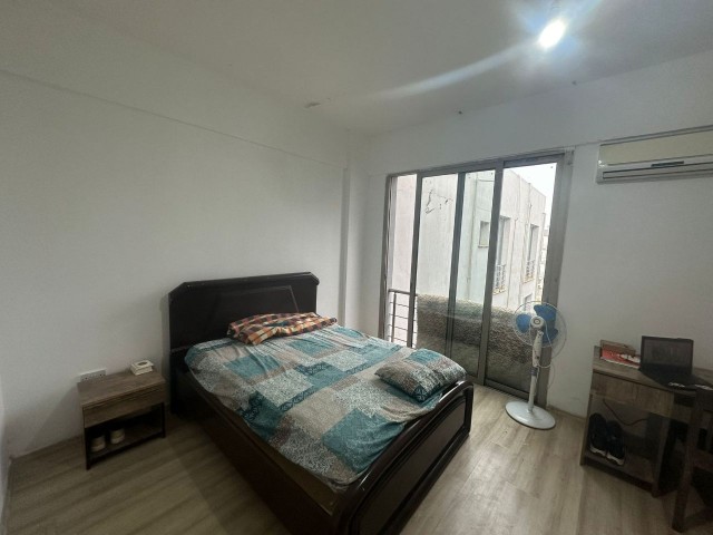 LEFKOŞA CADDE MUTFAK ARKASI SATILIK 3+1 EŞYALI DAİRE 