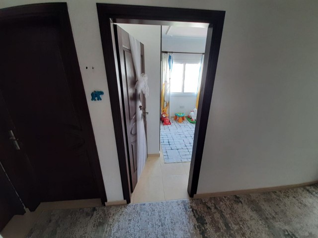 3+1 FLAT FOR SALE ON THE 1st FLOOR IN THE CITY CENTER OF MAGUSA ** 