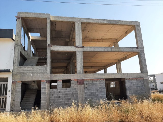 FAMAGUSTA DOVECINLIK IS A SHOP FOR SALE OF ABOUT 600 M2 IN SEMI-CONSTRUCTION IN THE INDUSTRY ** 