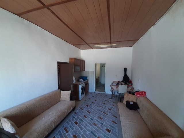 DETACHED HOUSE FOR SALE AS SINGLE COB 2 HOUSES IN MARAS IN CAFUSA