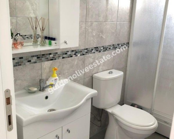 MAĞUSA ÇANAKKALEDE ARA KATTA SATILIK 2+1 DAİRE