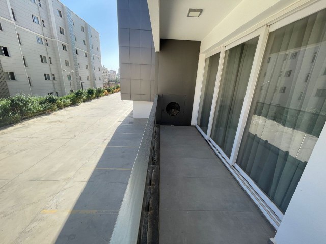 MAĞUSA SAKARYA BÖLGESİNDE ORTAK HAVUZLU TERRACE PARK REZİDANSTA SATILIK 2+1 DAİRE