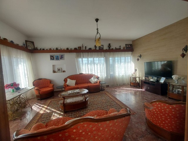 MAGUSA MARAS 2.5 MILES NEAR THE ROAD 3+1 SEMI DETACHED UPPER FLOOR HOUSE FOR SALE