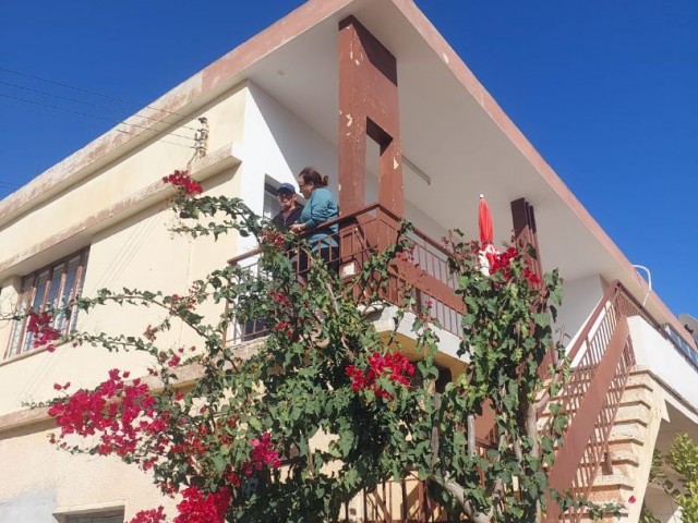 MAGUSA MARAS 2.5 MILES NEAR THE ROAD 3+1 SEMI DETACHED UPPER FLOOR HOUSE FOR SALE