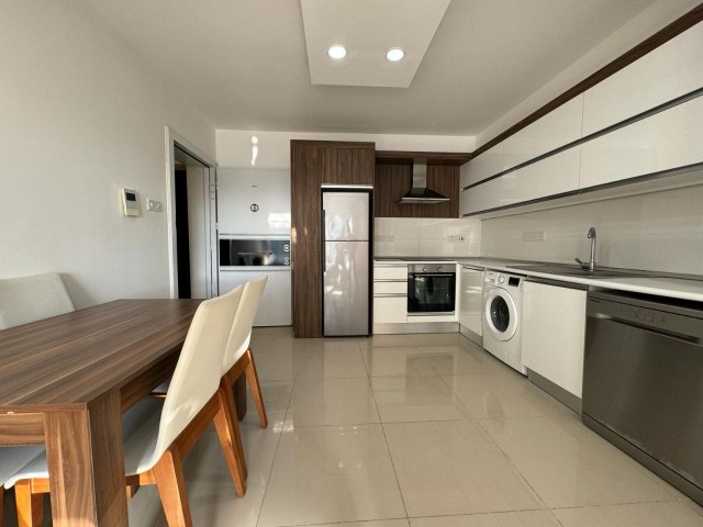 آپارتمان 2+1 با استخر مشترک برای فروش در مرکز فاماگوستا در نزدیکی EMU و City Mall