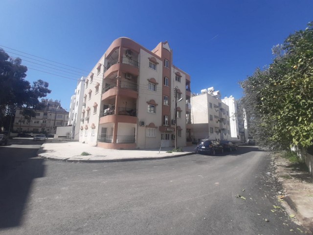 OPPORTUNITY 3+1 FLAT FOR SALE AROUND TEKANT, MAGUSA