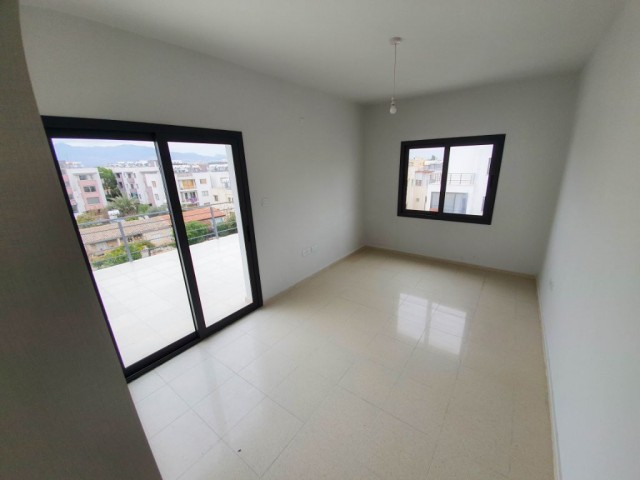 2+1 118m2 (78m2 +40m2 Terrace) Penthouse with Small Slider ** 