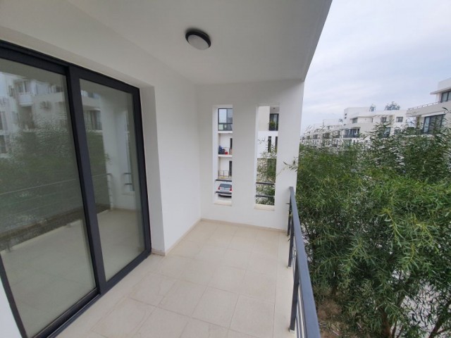 Small Slider 3+1 137m2 (126m2 Indoor area + 11m2 Balcony) 2. floor apartment ** 