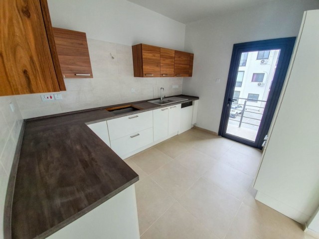 Küçük Kaymaklı 3+1 137m2 (126m2 Kapalı alan + 11m2 Balkon) 1. kat daire