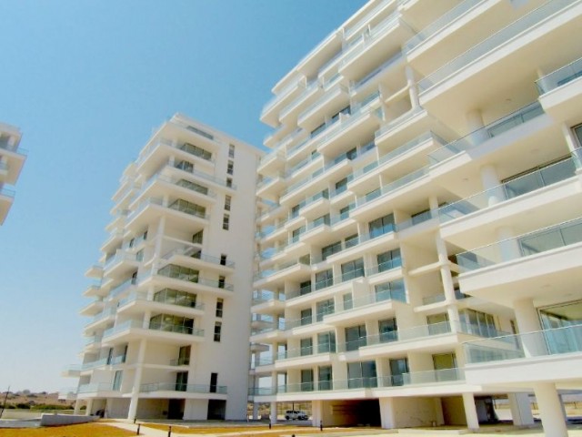 Studio flat at Abelia Residence in İskele Boğaz 28m2 + 5 m2 terrace 