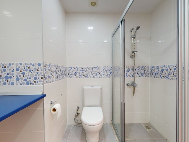 Girne Merkez  1+1 Geniş Sıfır Apartman Dairesi