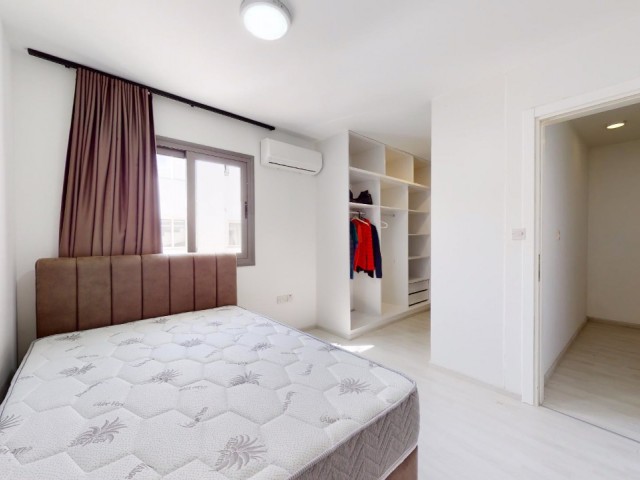 Girne Merkez'de Mükemmel Konumda Dublex  2+1 Kiralık Lüx Daire