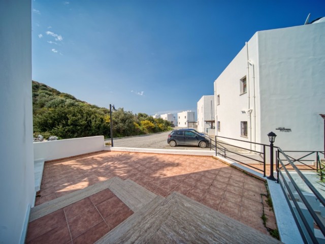 Duplex mit herrlicher Aussicht in der ruhigen Gegend Yeşiltepe in Kyrenia