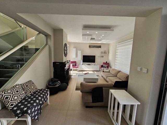 3+1 villa in Saklıkent site with 24/7 security and no charges required