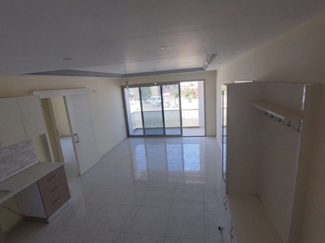 2+1 FLAT FOR SALE IN ALSANCAK, KYRENIA