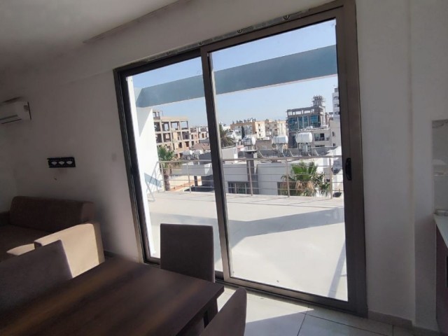 2+1 90 M2 PENTHOUSE 459 STG FOR RENT IN NICOSIA ORTAKOY