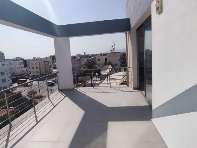 2+1 90 M2 PENTHOUSE 459 STG FOR RENT IN NICOSIA ORTAKOY