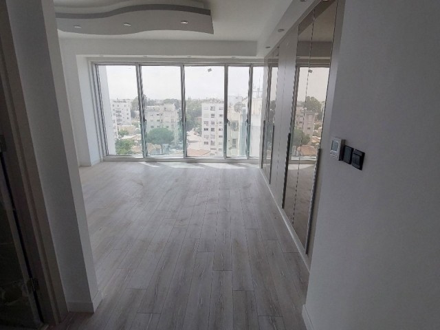 LEFKOSA YENISEHIR LUXURIÖSE RESIDENZ 3+1 LUXURIÖSE WOHNUNG