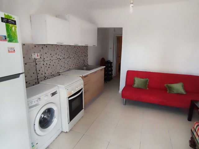 Ground floor 1+1 in Gallipoli area in Nicosia for rent only to female students