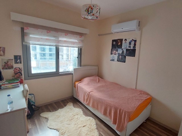 GİRNE MERKEZDE SATILIK 3+1 DAİRE