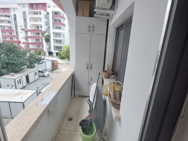 GİRNE MERKEZDE SATILIK 3+1 DAİRE