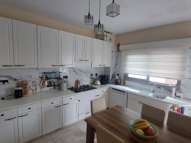 3+1 FLAT FOR SALE IN KYRENIA CENTER