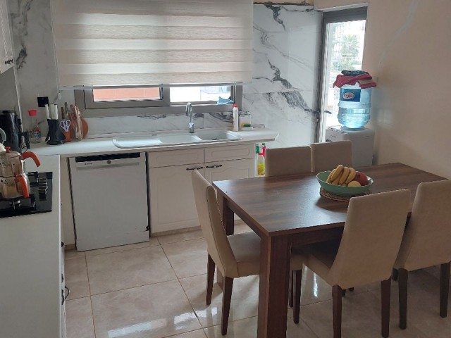 3+1 FLAT FOR SALE IN KYRENIA CENTER