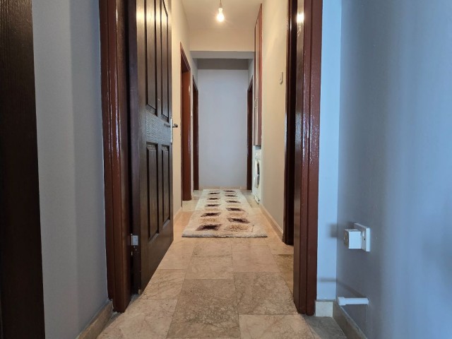 Полностью меблированная квартира площадью 115 м2 в турецком стиле в Никосии, район Гёньели, 85000 стг.