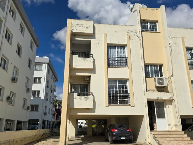 Lefkoşa Gönyeli bölgesinde full eşyalı 115 M2 Türk koçanlı daire 85000 stg