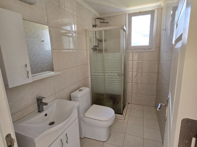 LEFKOŞA DEREBOYUNDA EŞYALI KIİRALIK DAİRE 2+1 90 M2 450 STG 