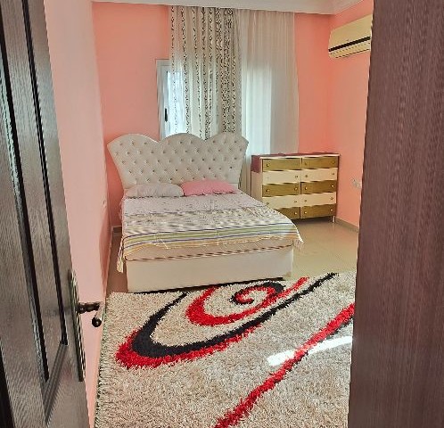 آپارتمان 2+1 برای اجاره در نیکوزیا KÜÇÜK KAYMAKLI منطقه با مبله 450 STG
