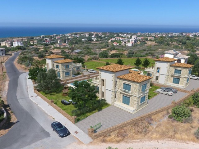 4 Bedroom Villa for Sale in Karsiyaka