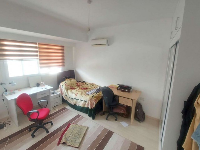 2-Zimmer-Wohnung zum Verkauf in Kyrenia ** 