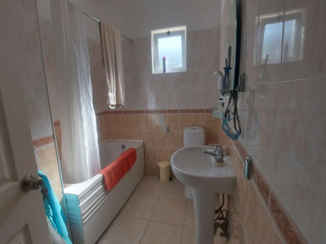 3 Schlafzimmer Bungalow zum Verkauf in Alsancak ** 