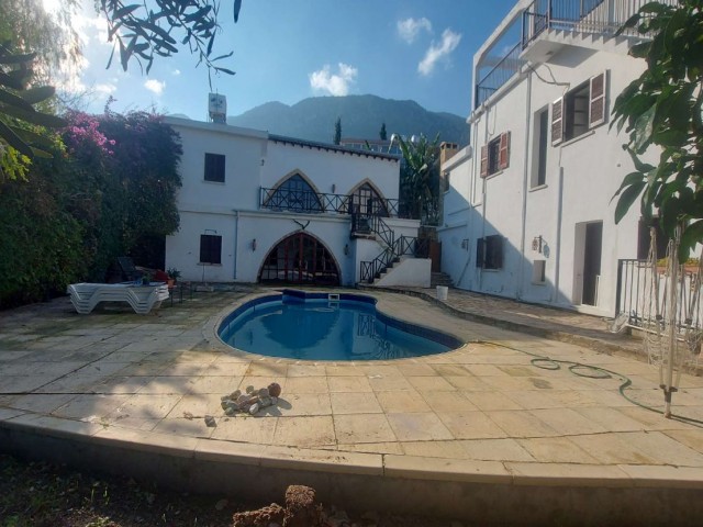 Very Private and Traditional Stone Detached Villa with Additional Annex (x2) plus Swimming Pool