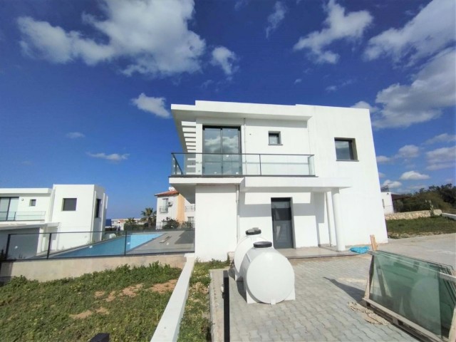 6 Bedroom Villa For Sale in Esentepe