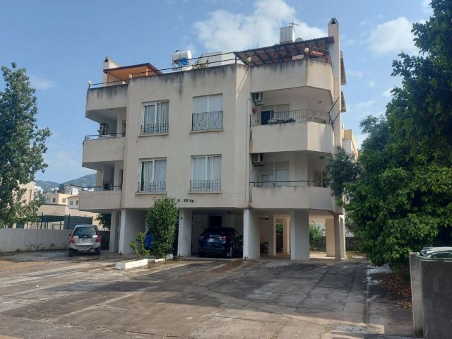 Penthouse mit 2 Schlafzimmern zum Verkauf in Kyrenia