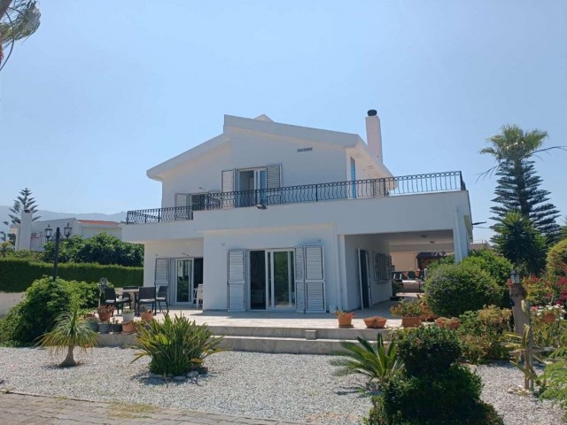 3 Bedroom Villa for Sale in Karaoglanoglu