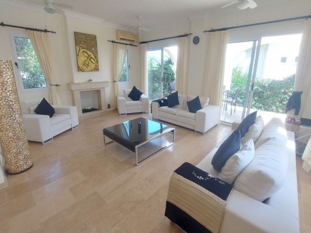 Superb 3 bedroom Detached Villa in Prime Location 