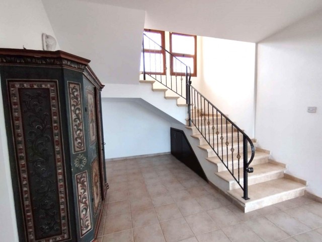 4 Bedroom Villa For Sale in Alsancak 