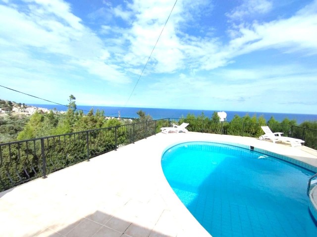 Hidden Away 3 Bedroom Villa for Sale in Kayarlar 