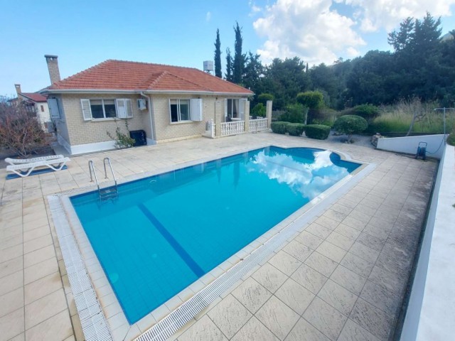 3 Bedroom Bungalow For Sale in Karsiyaka