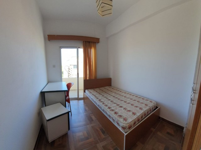 Flat To Rent in Mağusa Merkez, Famagusta