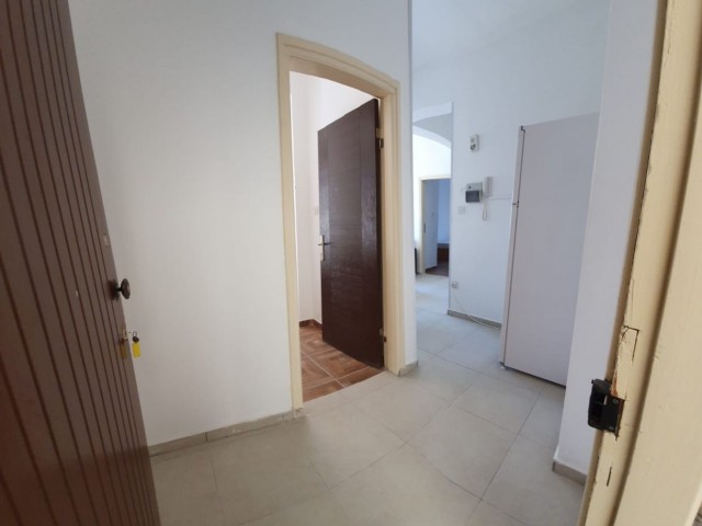 Flat To Rent in Mağusa Merkez, Famagusta